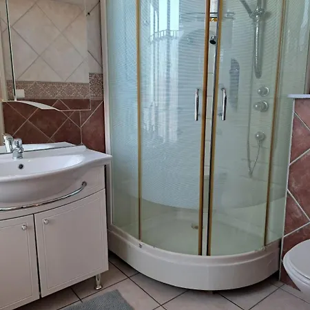 Cosy En Centre Avec Accès Indépendant * Châtellerault